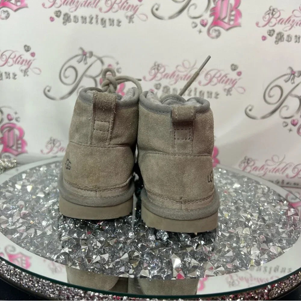 Ugg boots grey mini booties short style lace up laces ribbon 🎀 size 3 EUC gray